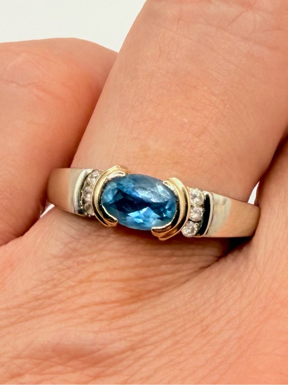 14K Yellow Gold Aquamarine and Diamond Ring